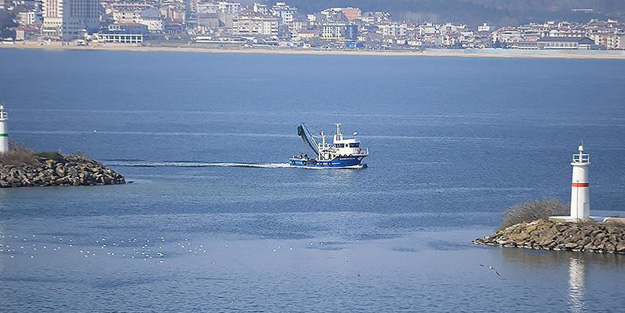 Gemi kaptanından Karadeniz’de mayın ihbarı!