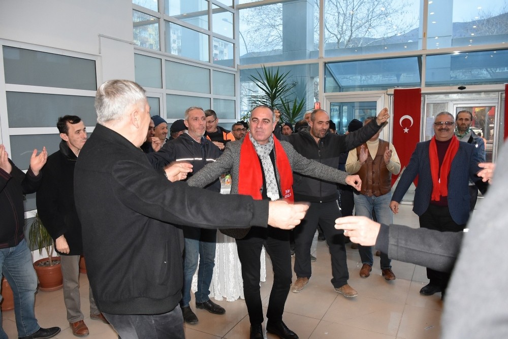 Gemlik Belediyesi’nden kadrolu işçiye yüzde 21 zam 