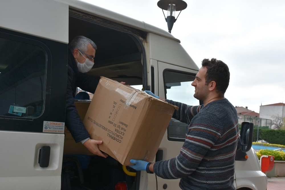 Gemlik Belediyesi’nden sağlık çalışanlarına vefa 