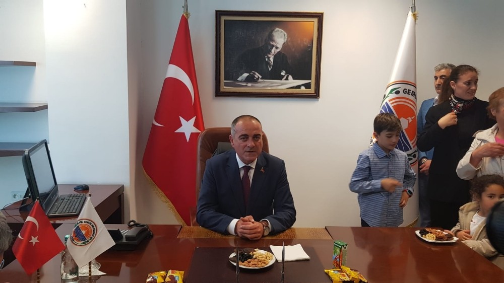 Gemlik’te başkansız devir teslim 