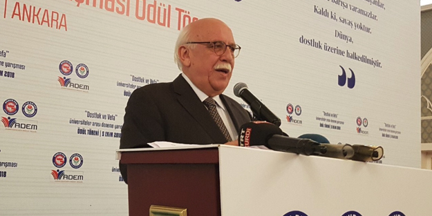 Gemuhluoğlu anısına 'dostluk ve vefa' ödülleri verildi