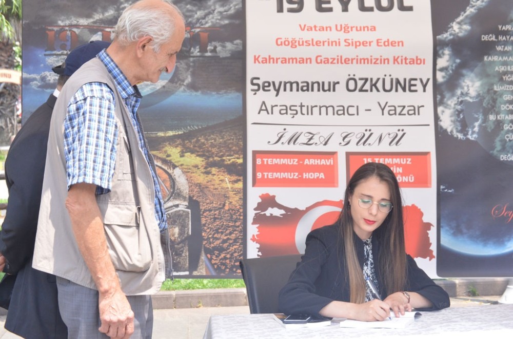 Genç Araştırmacı Yazar Şeymanur Özküney’in 