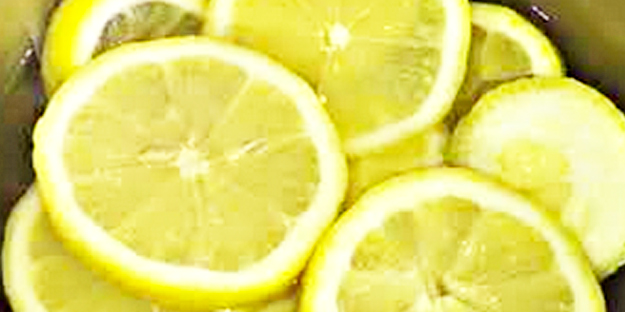 Genç görünmenin sırrı! Aspirin ve limon kürü: Cilt sağlığını destekleyen besinler! Değişim sizi şaşırtacak