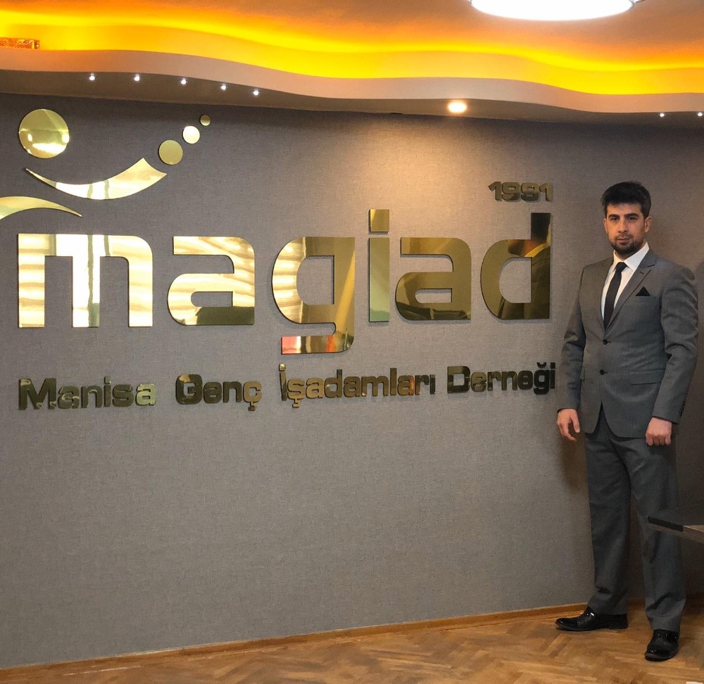 Genç iş adamları dijitalleşmeye önem veriyor 