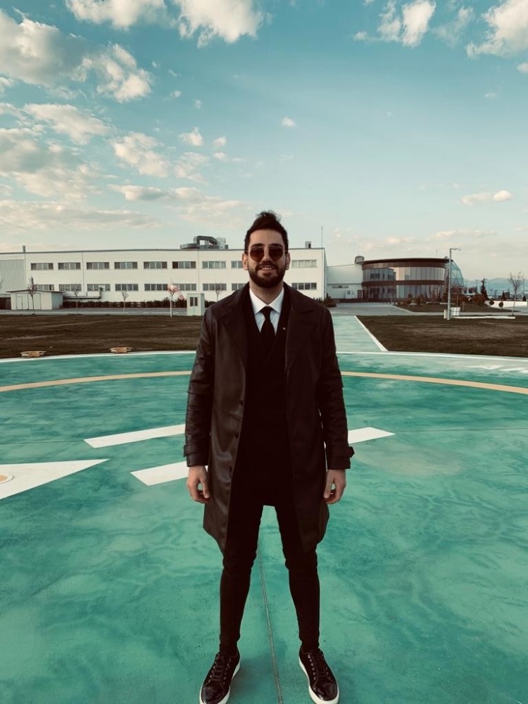 Genç işadamı Ateş Ahlatçı: “Sağlık yatırımları korona sürecinde gurur kaynağımız oldu ” 
