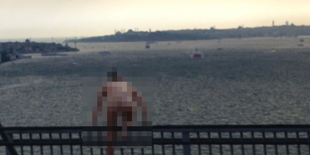 Genç kadın çırılçıplak Boğaziçi Köprüsü’nden atladı