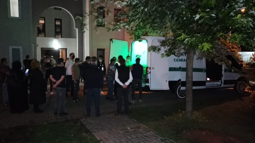 Genç kadın evinde ölü bulundu 