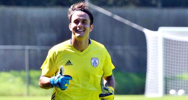 Genç kaleci, Altınordu'dan Avrupa'ya uzandı