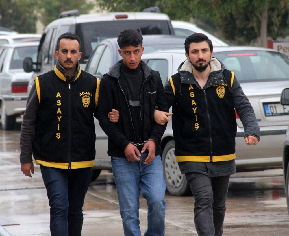 Genç kızın çantasını zorla alıp kaçtı polisten kaçamadı 