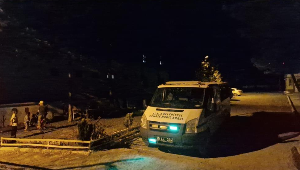  Genç öğretmen kansere yenik düştü