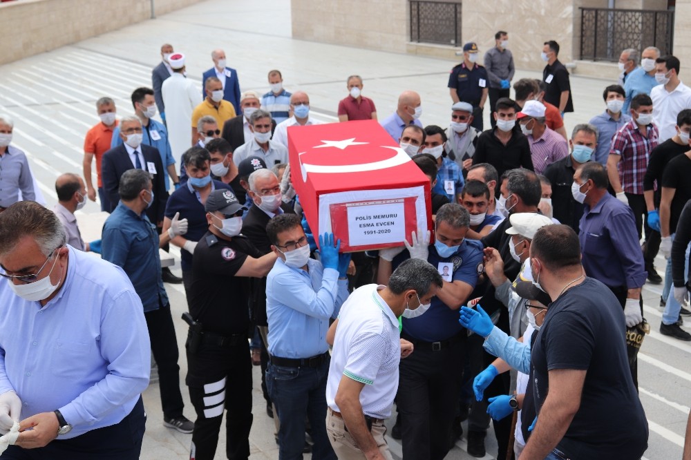 Genç polis memuru son yolculuğuna uğurlandı 