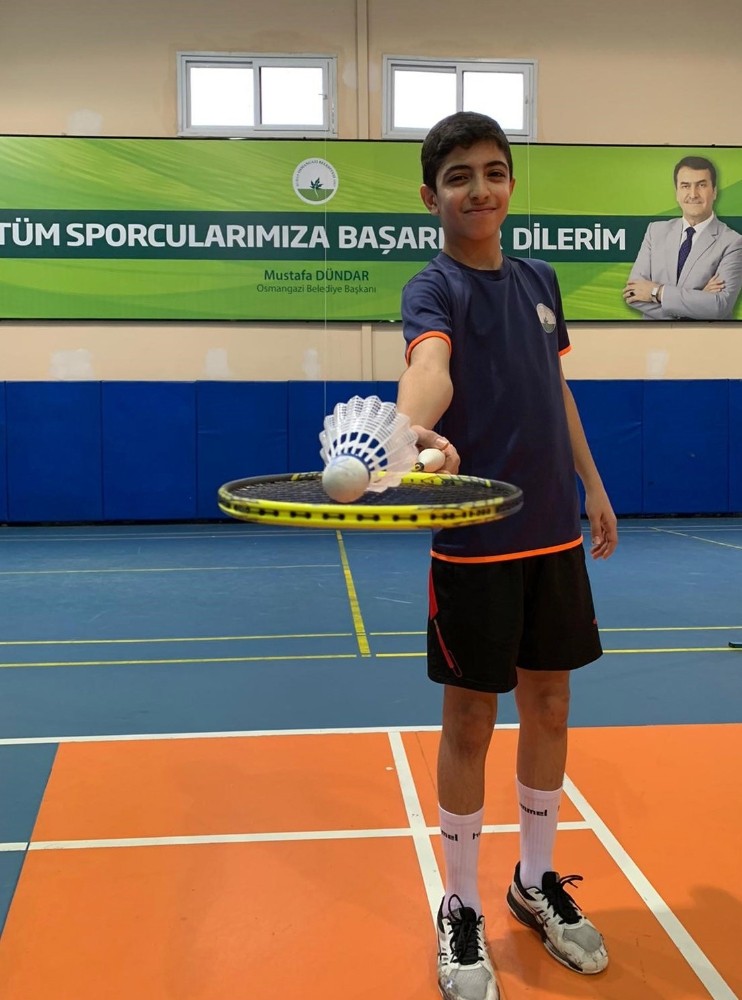 Genç raket Fransa biletini kaptı 