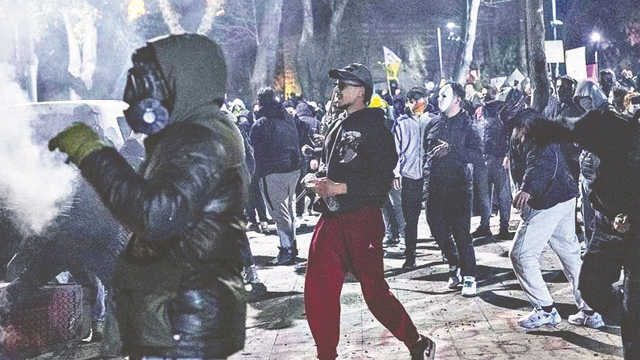 Gençler CHP’nin tuzağına düşmesin