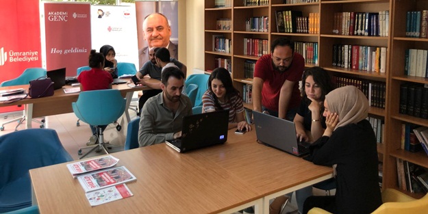 Gençler geleceklerine Ümraniye Belediyesiyle yön veriyor