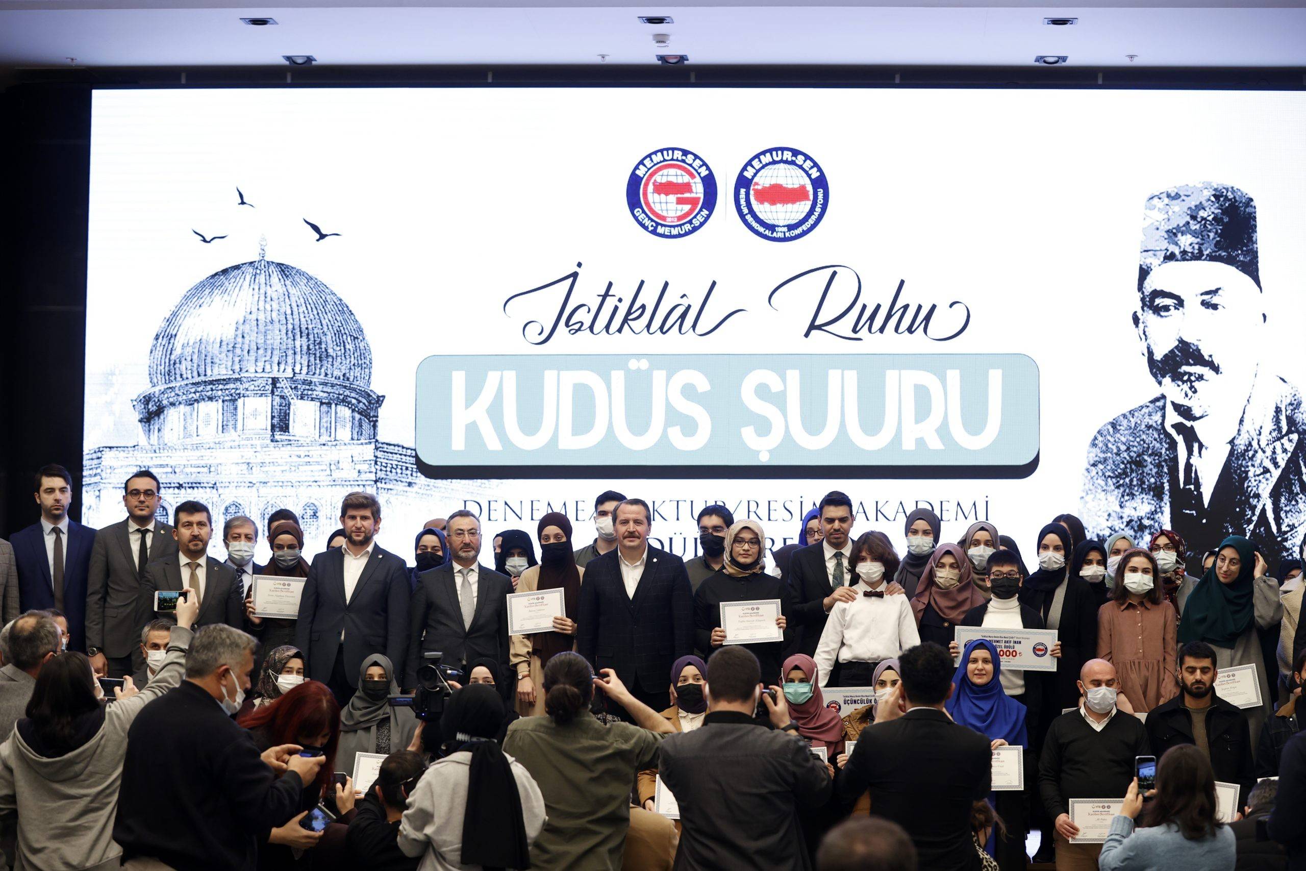 Gençler istiklal ruhunu yansıttı