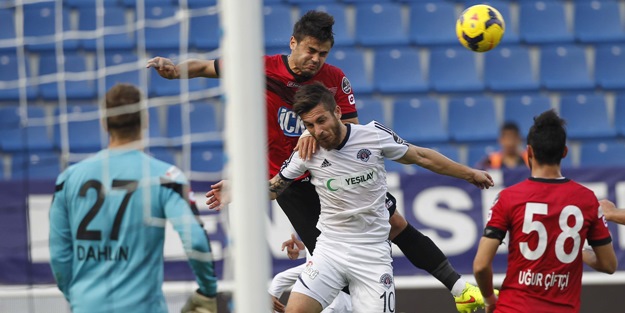 Gençler kaçtı, Paşa kovaladı: 2-2