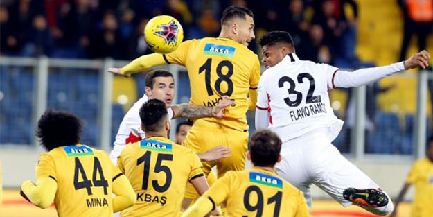 Haftanın açılış maçında kazanan yok! 6 gol var