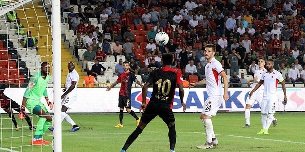 Gençlerbirliği'nden 8 dakika VAR incelemesine tepki