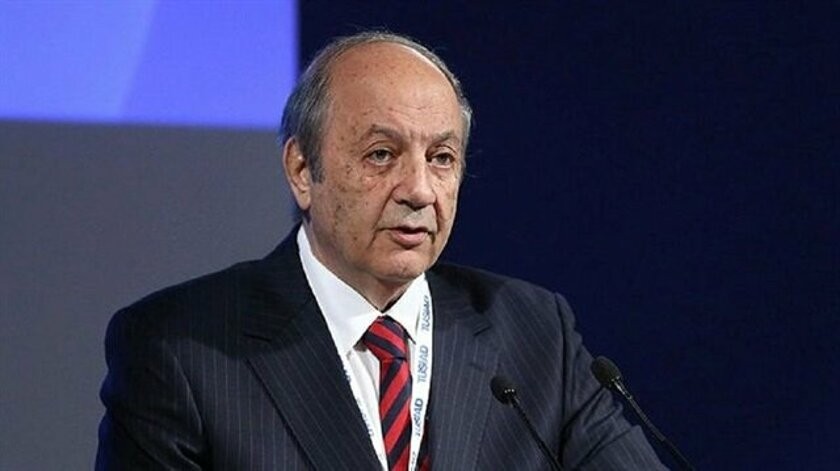 Gençlere nitelikli eğitimler ve programlar sağlıyoruz