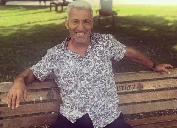 Gençleri kurtarmak isterken canından oldu