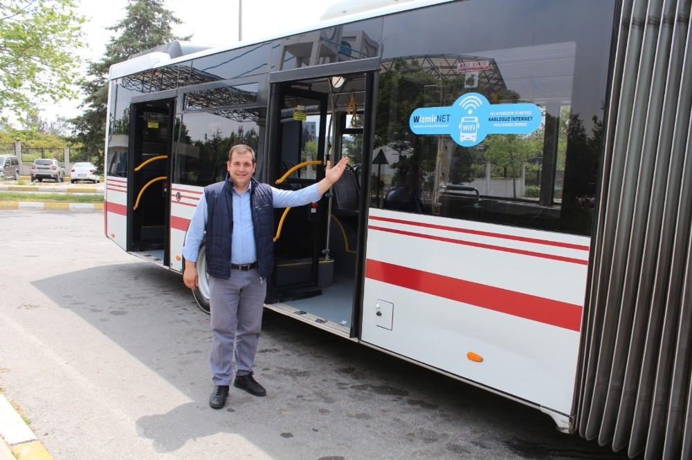 Gençlerin kullandığı hatlarda otobüslere internet 