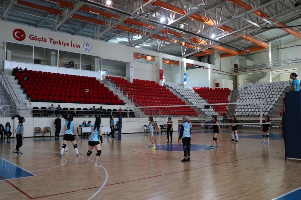 Gençlik Haftası Voleybol İl birinciliği 