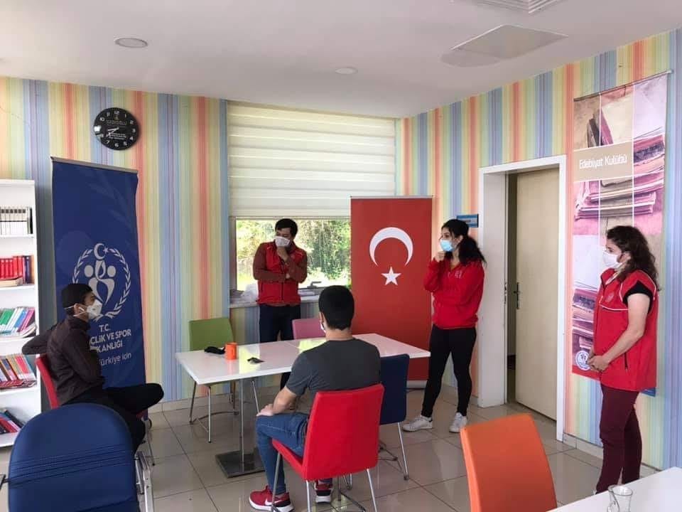 Gençlik merkezleri eğitimlerine başladı 
