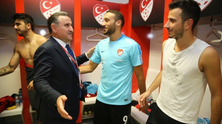 Gençlik ve Spor Bakanı Bak: Türkler bitti demeden hiçbir şey bitmez