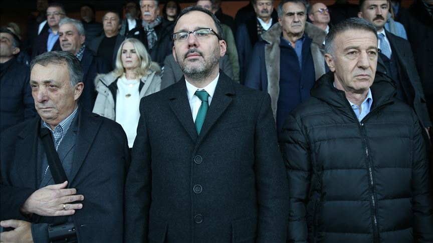 Gençlik ve Spor Bakanı Kasapoğlu: Her iki takımı da kutluyorum