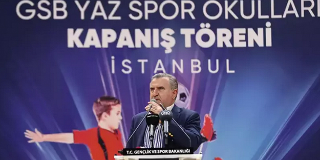 Gençlik ve Spor Bakanı müjdeyi tüm gençlere duyurdu! Helal olsun...