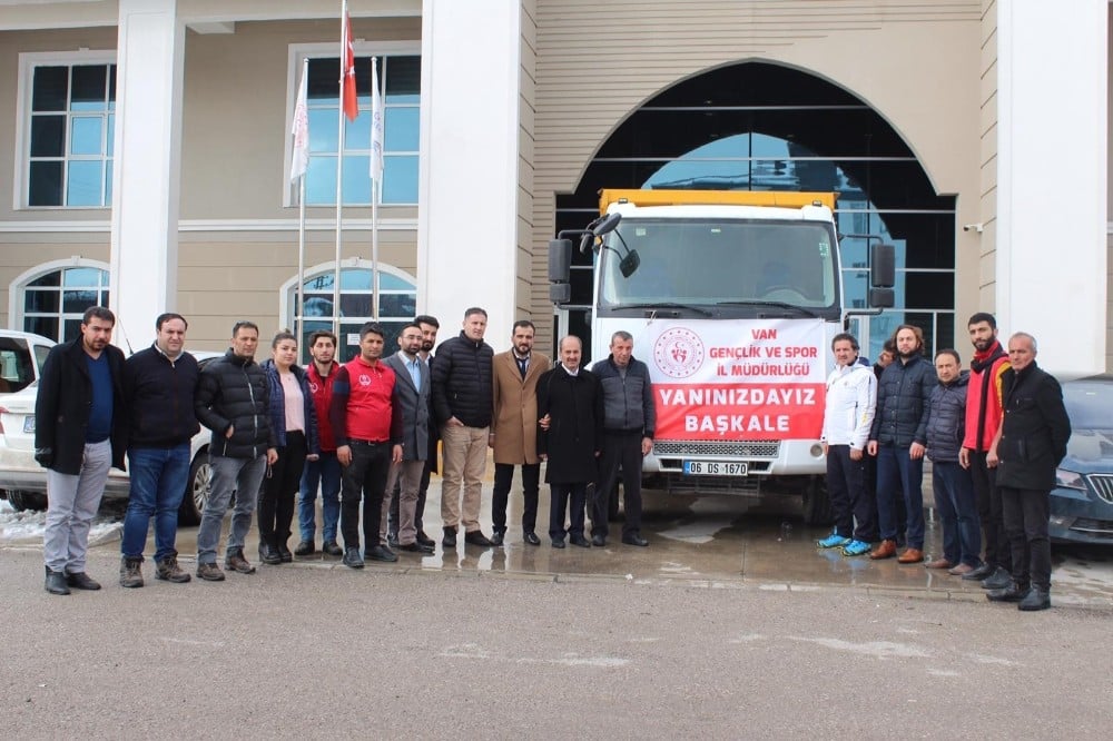 Gençlik ve Spor İl Müdürlüğünden depremzedelere yardım eli 