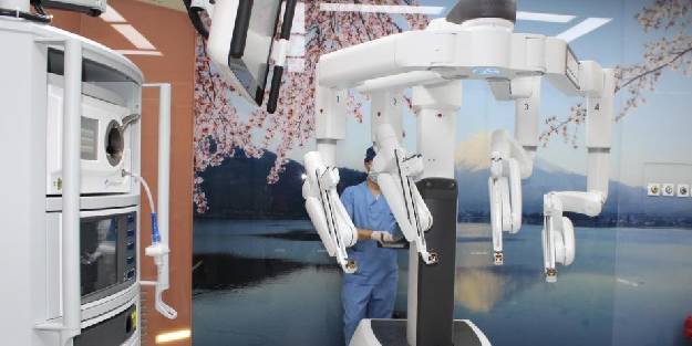 Genel cerrahi operasyonlarında “Robotik Cerrahi”