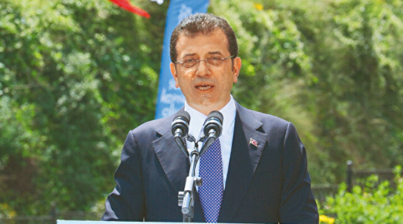 Genel Merkez’e kondu! Kütüphane gidiyor Ekrem geliyor