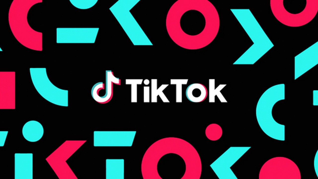 Genelevler kapandı boşluğu TİKTOK mu dolduruyor? Başörtülü hesaptan "başörtüsü yasaklansın" talebi