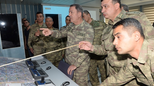Genelkurmay Başkanı Akar operasyon bölgesinde