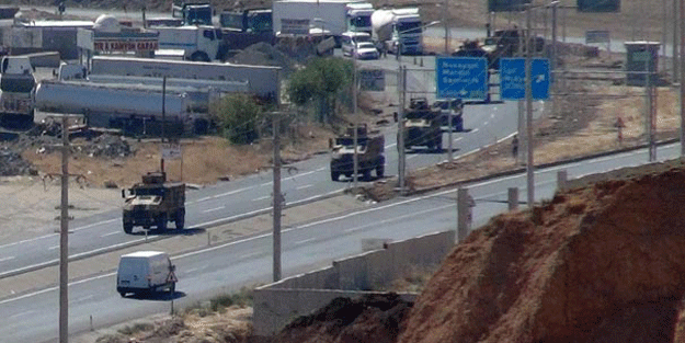 Genelkurmay Başkanı bölgeye gitti, Irak sınırına askeri sevkiyat