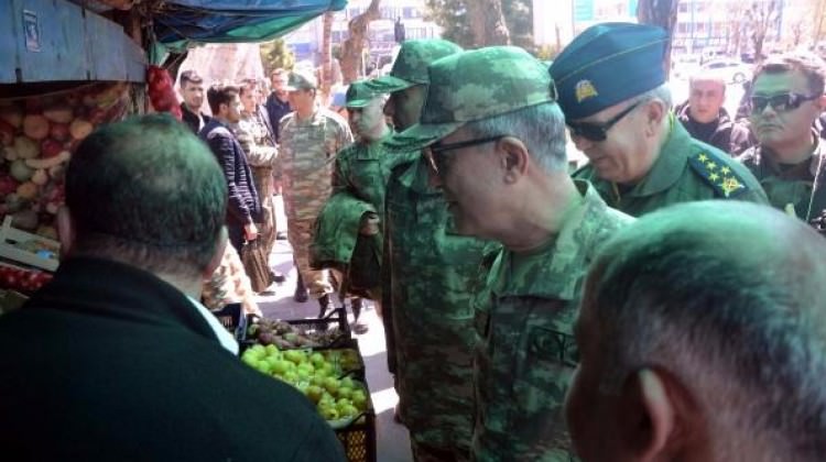 Genelkurmay Başkanı Hulusi Akar ve kuvvet komutanları Şırnak'ta