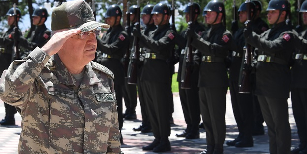 Orgeneral Güler birlikleri denetledi