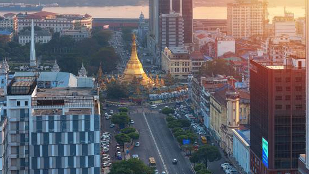 Generalin emriyle 4.893 mahkuma af