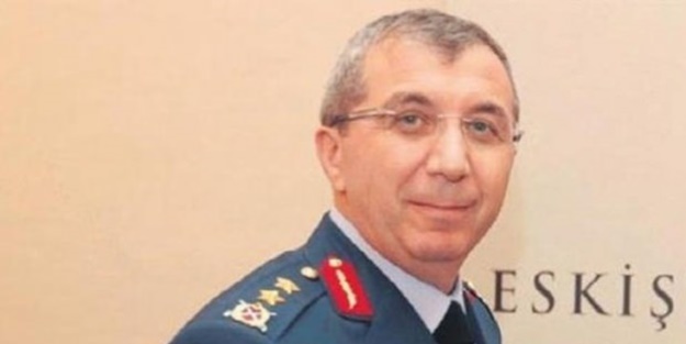 Generalin telefonunda ortaya çıktı! Şakirt oyunu