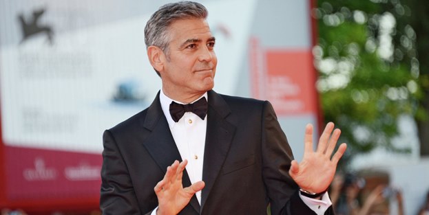 George Clooney, o film için özür diledi