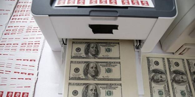 Gerçeğinden ayırt etmek neredeyse imkansız! İstanbul'da sahte dolar operasyonu