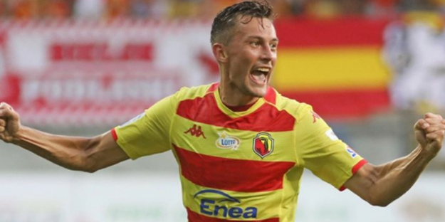 Gerçek ortaya çıktı: Galatasaray'dan Fenerbahçe'ye tarihi gol geliyor! Milyonların gözü bu haberde… İngiltere’ye akın ettiler…