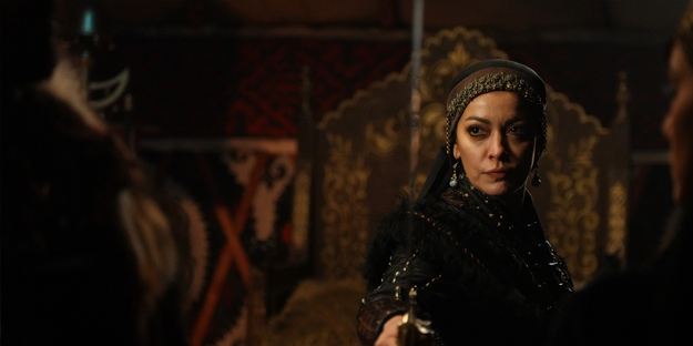 Gerçek ortaya çıktı: O dizi o sahneyle dünyaya duyurdu: Reyting rekortmeni diziden entrika üstüne entrika fışkırıyor