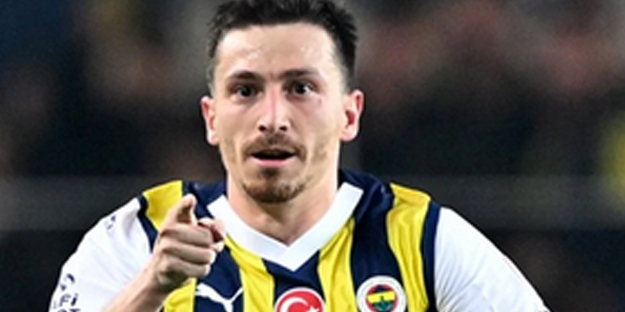 Gerçekten yazıklar olsun! Bi sus be adam! Bırak tribünlere oynamayı artık…