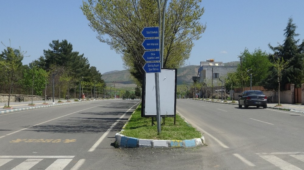 Gercüşlüler kendi karantina kararını verdi, sokaklar boş kaldı 