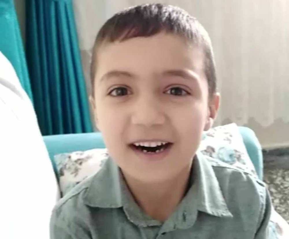 Gercüş’te çocuklar Anneler Günü’nü evlerinde hazırladıkları kliple kutladı 
