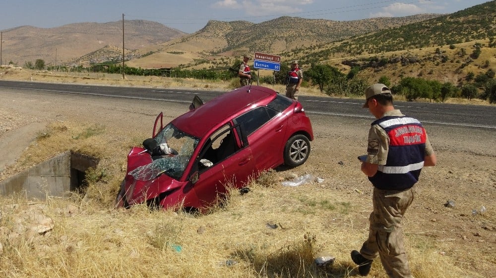 Gercüş’te trafik kazası: 1 ölü, 2’si ağır 4 yaralı 