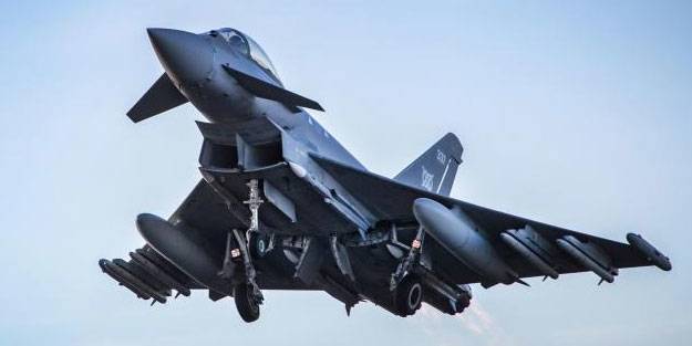 Gerginlik havaya taşındı! İki ülkenin uçakları karşı karşıya geldi