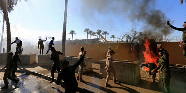 Gerginlik iyice artıyor! ABD’ye şok tehdit! ‘Üsleri kuşatırız’